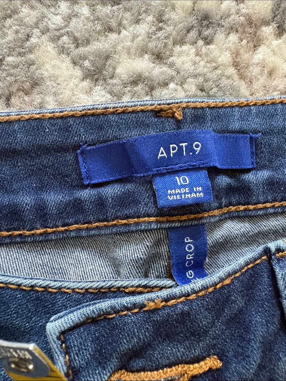 Apt. 9 Dark Blue Women's Ankle Crop Raw Hem Jeans - Picture 9 of 11